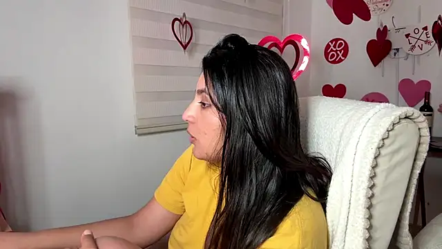 cloe_small webcam