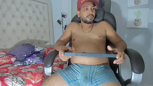 luis_23hot