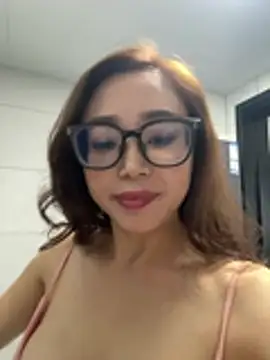 Chenbao-888 live cam
