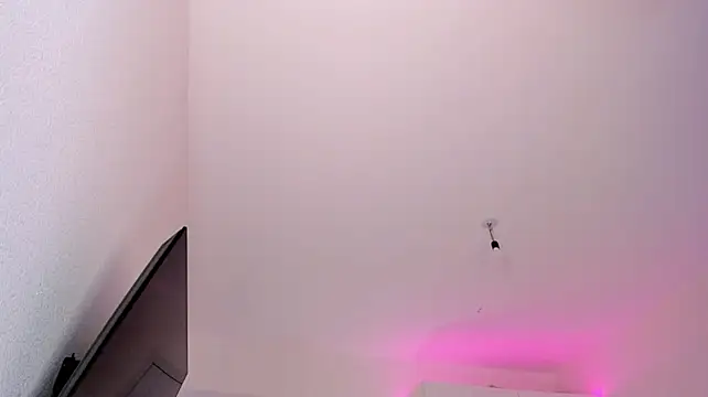Eva_Davi webcam