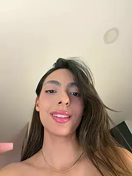 ZaraLuuv webcam