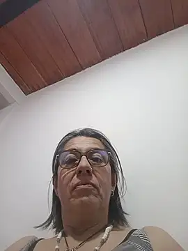 nocturnewhisper webcam