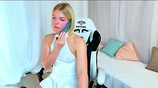 Lily_Daviss