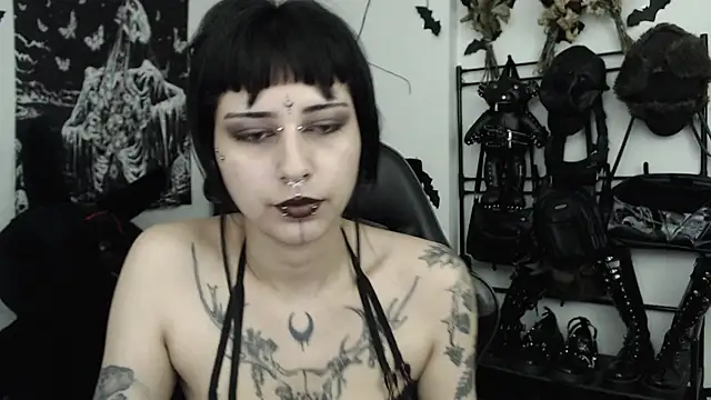dakota_krall__ webcam