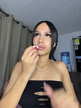 Miaa_love6969 webcam