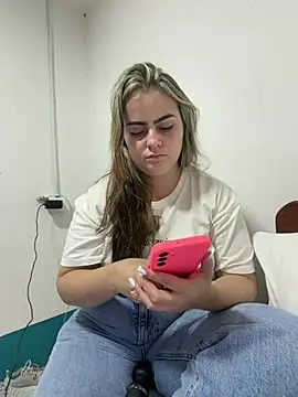 Im_Amelia webcam