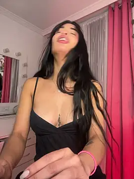 lina_pink webcam