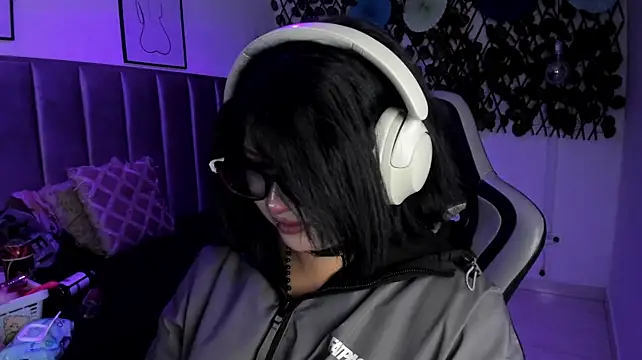 Kitty_Gang webcam