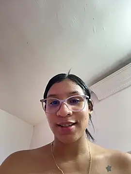 Danaeluxe webcam