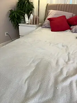 LillyNatty18 webcam