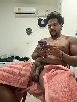 bigdick211292 webcam