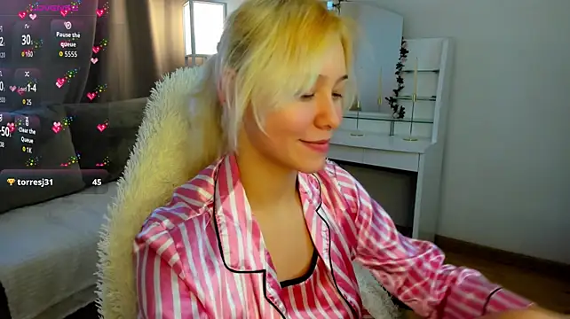 EmilyTrase webcam