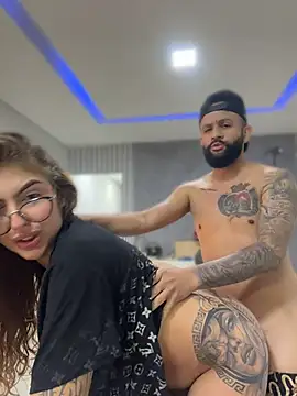 miiabellovic webcam