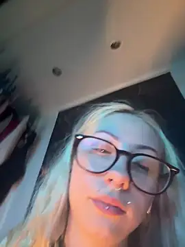 Spoilmedaddy732 webcam