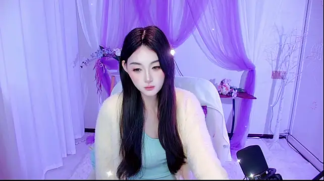 Tili_Lucky webcam