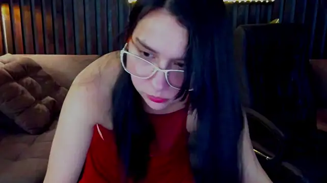 Livia_Shy webcam