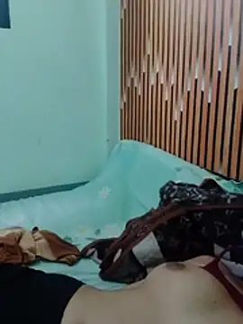 Horny_gelyn webcam