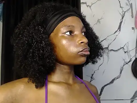 Pussyxjuicy1 webcam