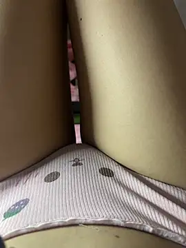 Hexxy_95 webcam