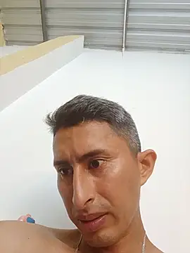 Amor0111 webcam