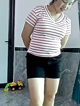 _Lily_Henry webcam