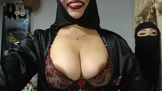 nadia__abaud live cam preview