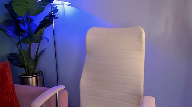 luna_velvetxx webcam