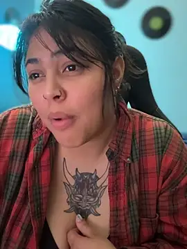 miacanela_xo webcam