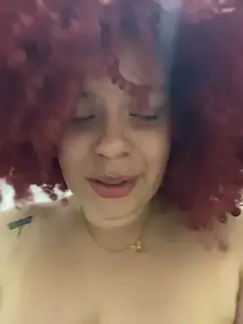 Leyah__ webcam