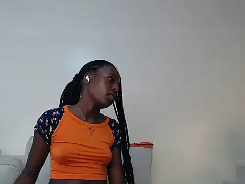 petite_freakette (F teen) - squirt