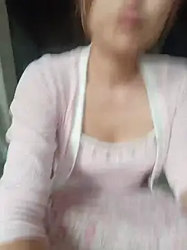Linda-yiyi webcam