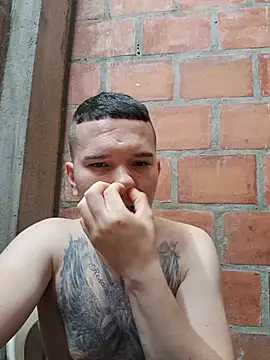 Mikedotow webcam