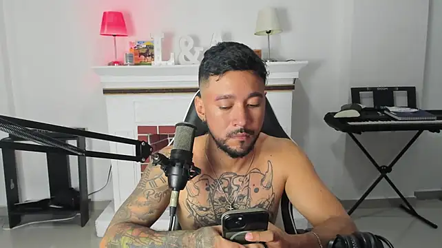 dereck_karter (M young) - ask what u want see