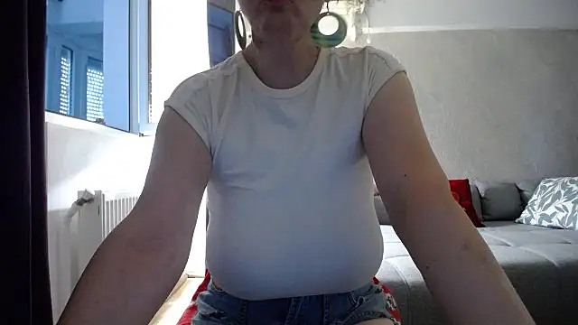 Mary_x webcam