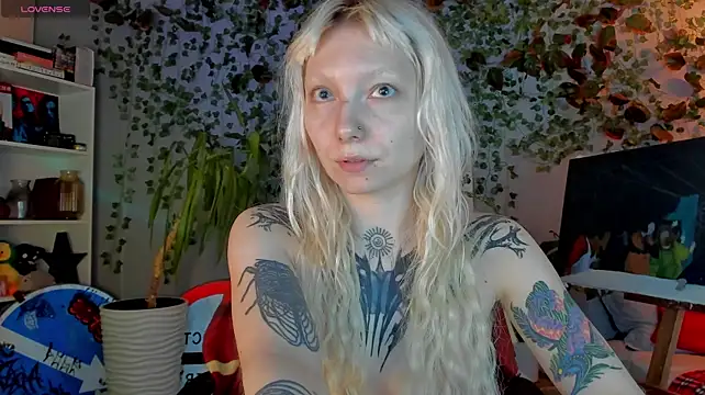 tattoo_art_baby webcam