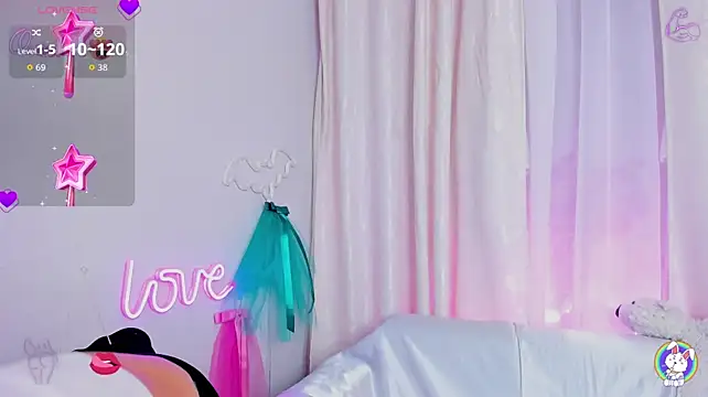 jessica_tiny webcam