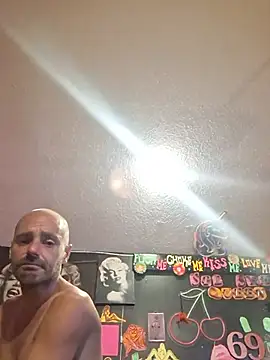 DaddyAndSplashQueen webcam