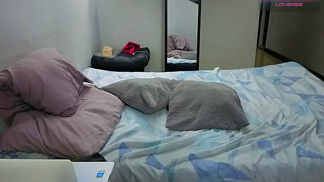 Matiashorney webcam