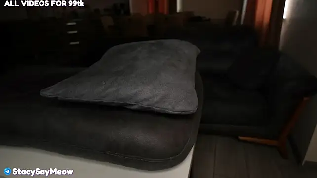 SisukasPari live sex cam