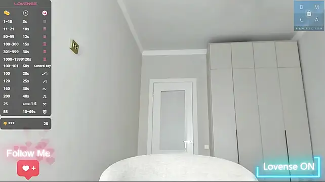 MinaDiamondd webcam