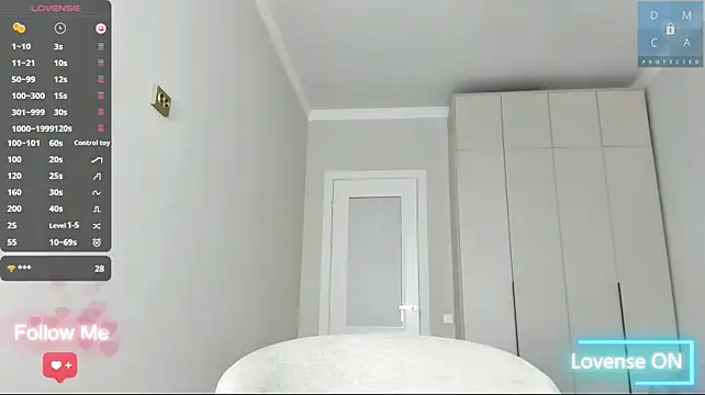 MinaDiamondd webcam