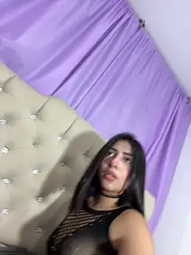 cherry_skinnyy_ webcam