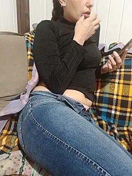 Lupita_sol live cam preview