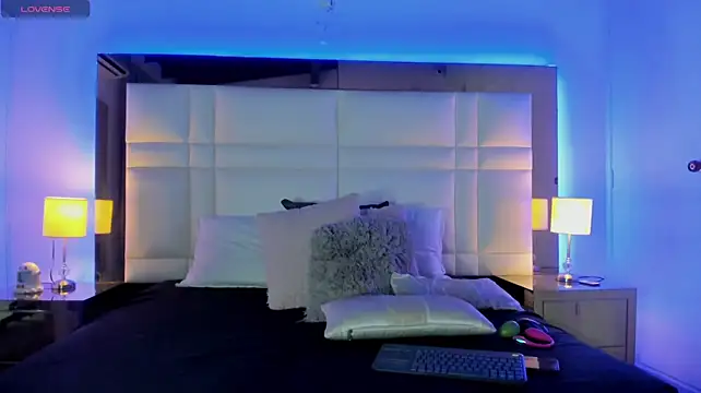 Brenda_Thomp webcam