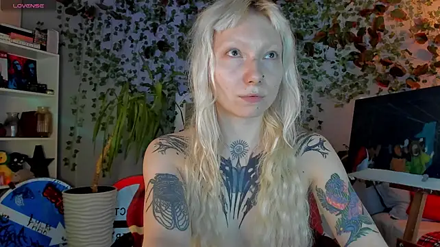 tattoo_art_baby webcam