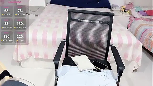 miaomiao-99 webcam