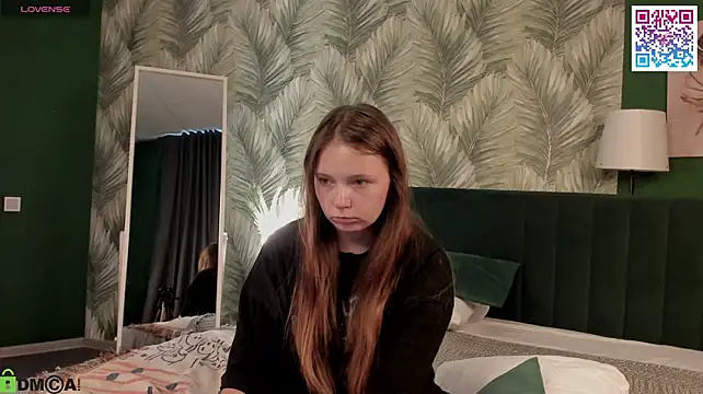 boozekirs_ (F young) - gentle touches on boobs