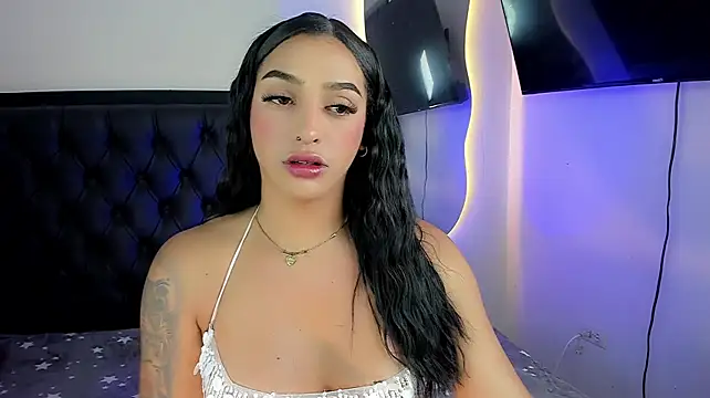 Maryonthemoon webcam