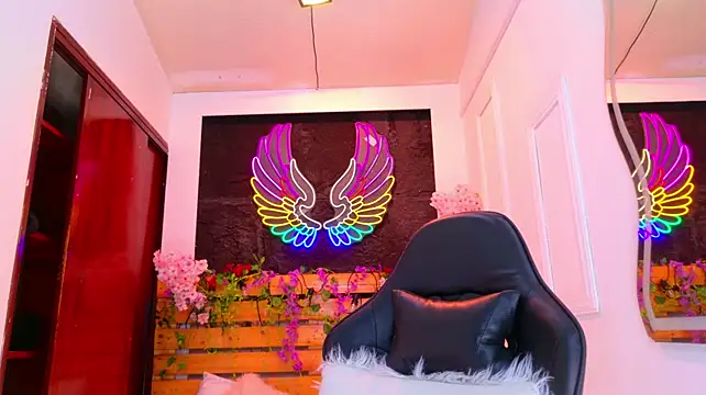 meghan_nill webcam