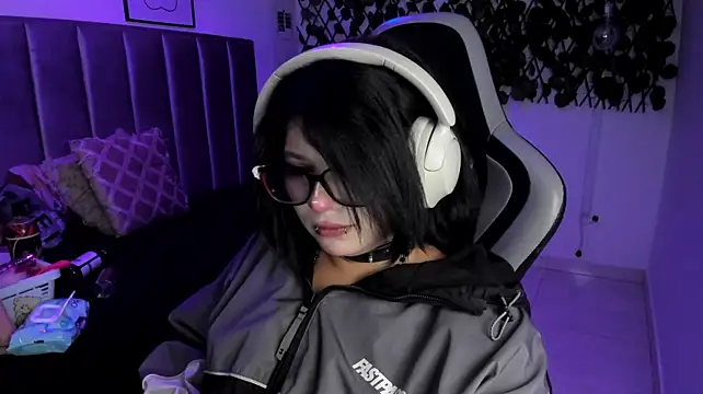 Kitty_Gang webcam